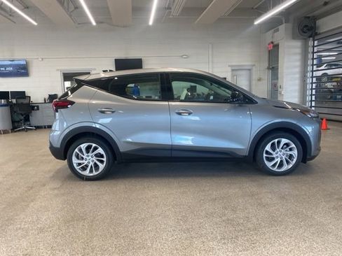 New 2027 Chevrolet Bolt LT FWD image 4