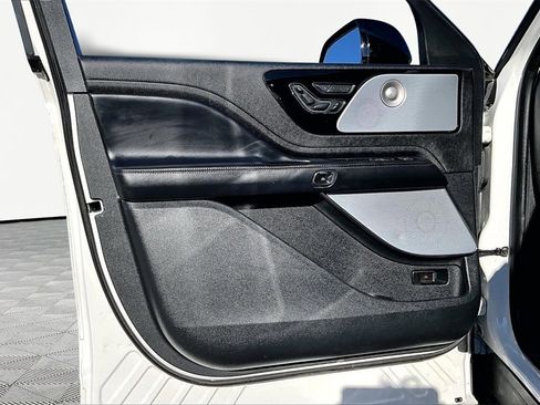 Used 2020 Lincoln Aviator Reserve w/ Equipment Group 202A image 23
