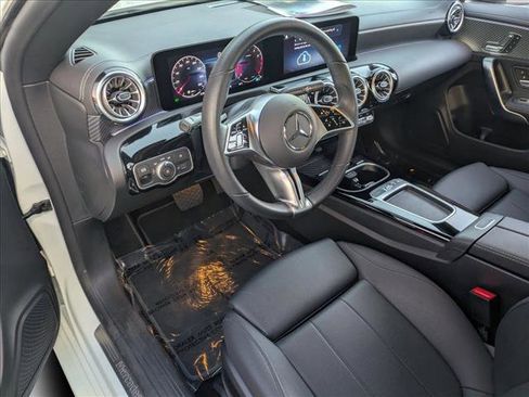 Certified 2025 Mercedes-Benz CLA 250 image 9