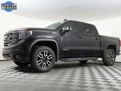 Used 2025 GMC Sierra 1500 AT4 w/ AT4 Premium Package