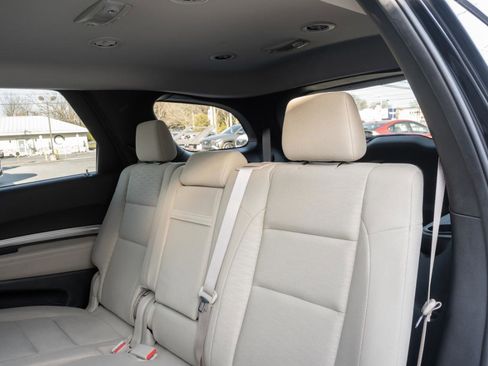 Used 2019 Dodge Durango SXT image 18