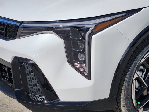 New 2026 Kia K4 GT-Line image 6