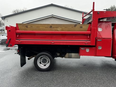 Used 2021 RAM 5500 Tradesman AWD/4WD image 18