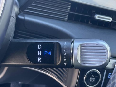 Certified 2024 Hyundai Ioniq 5 SEL image 17