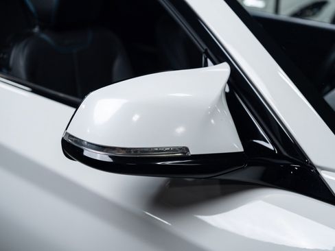 Used 2016 BMW M2 image 40