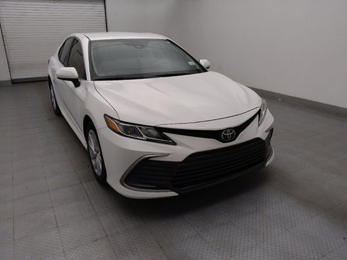 Used 2023 Toyota Camry LE FWD image 14