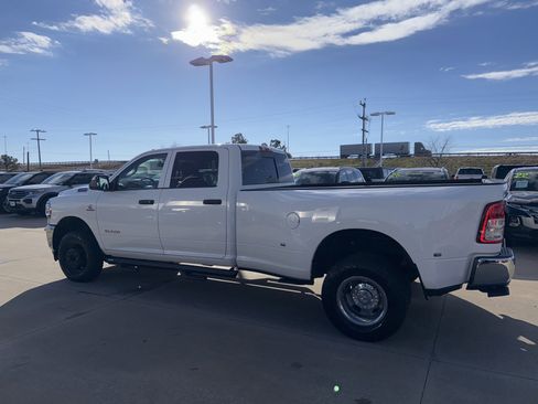 Used 2019 RAM 3500 Tradesman image 17