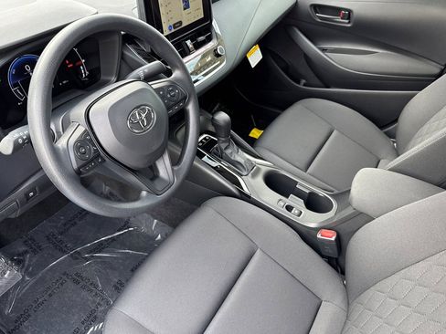 New 2026 Toyota Corolla LE image 9