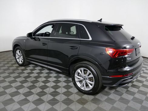 Used 2024 Audi Q3 2.0T Premium image 5