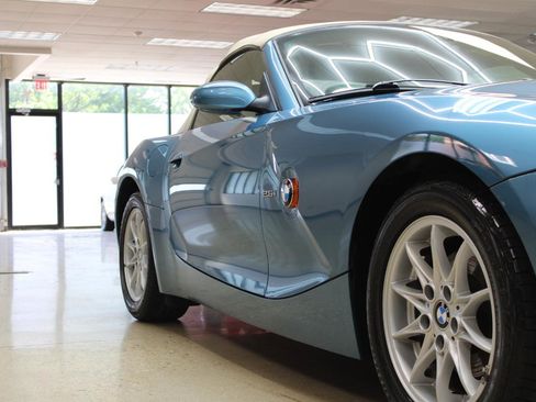 Used 2003 BMW Z4 2.5i RWD image 8