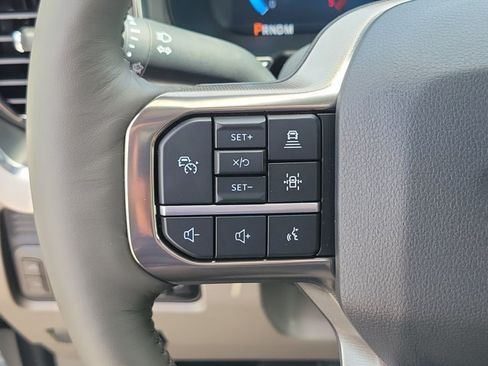 New 2026 Ford F350 Platinum w/ Platinum Plus Package AWD/4WD image 26
