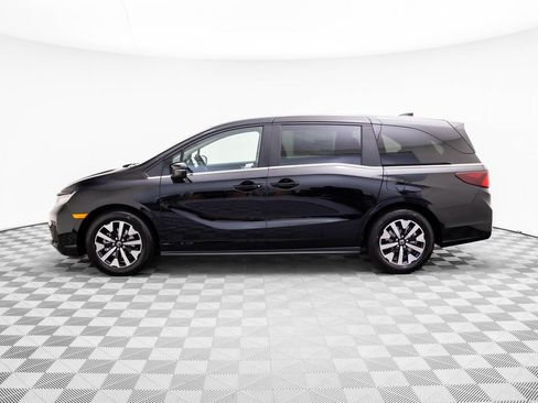 New 2026 Honda Odyssey EX-L image 2