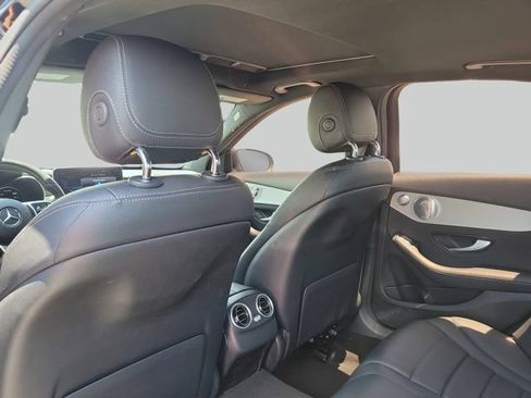 Used 2021 Mercedes-Benz C 300 Sedan image 10