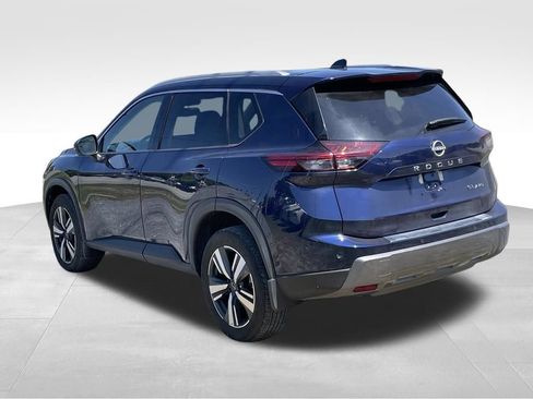 Certified 2024 Nissan Rogue SL w/ SL Premium Package AWD/4WD image 5