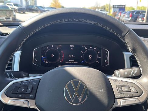Used 2023 Volkswagen Atlas SE image 10