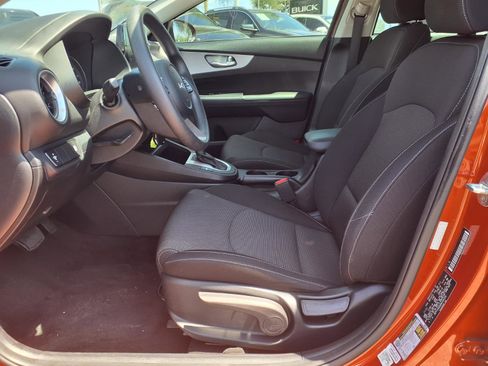 Used 2022 Kia Forte LXS FWD image 20