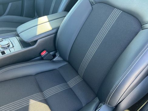 Used 2025 MAZDA CX-50 AWD 2.5 S w/ Preferred Package image 11