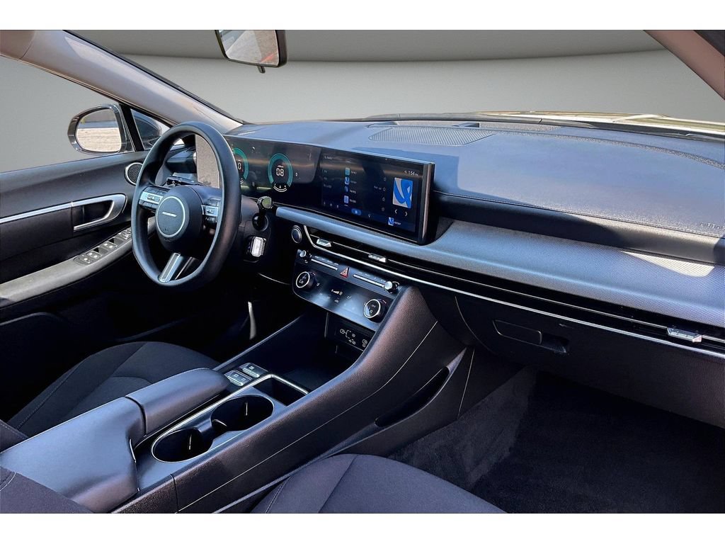 Used 2025 Hyundai Sonata SEL FWD image 46