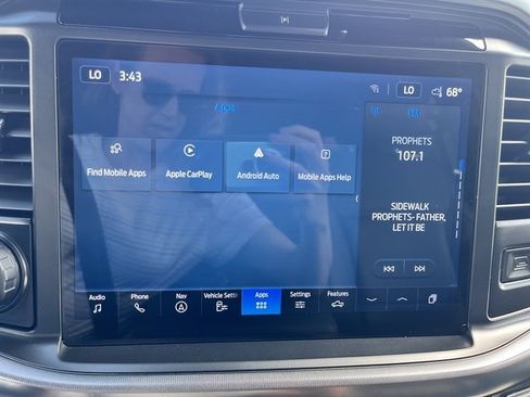 Used 2025 Ford F150 Lariat AWD/4WD image 29