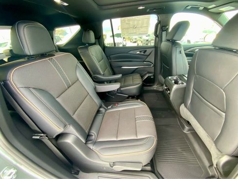 New 2026 Chevrolet Traverse High Country w/ LPO, Floor Liner Package image 28