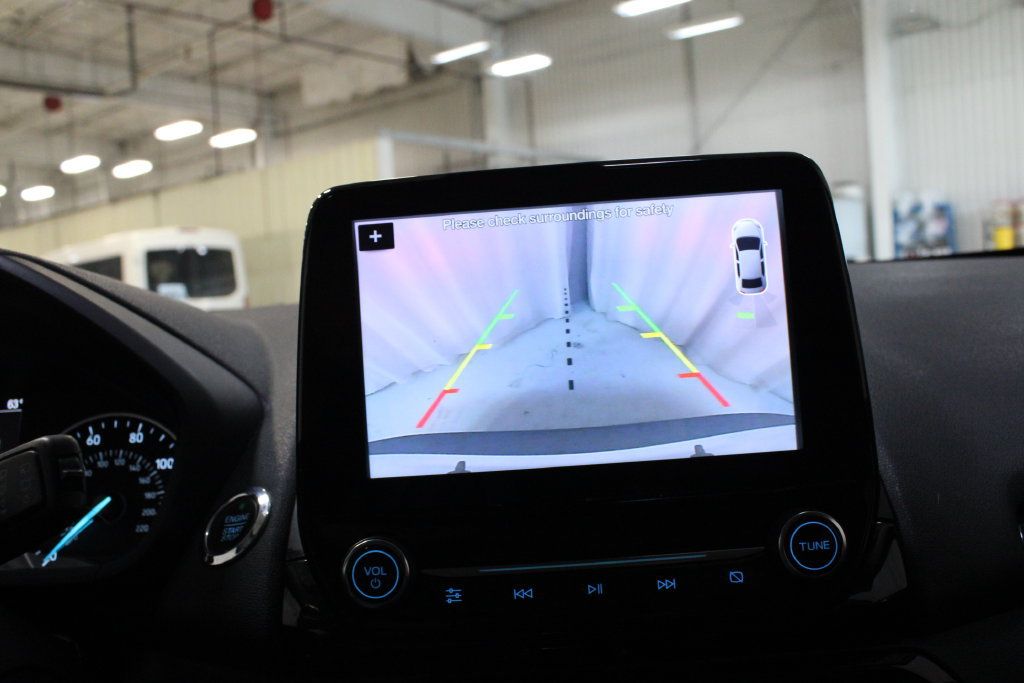 Used 2018 Ford EcoSport Titanium FWD image 4