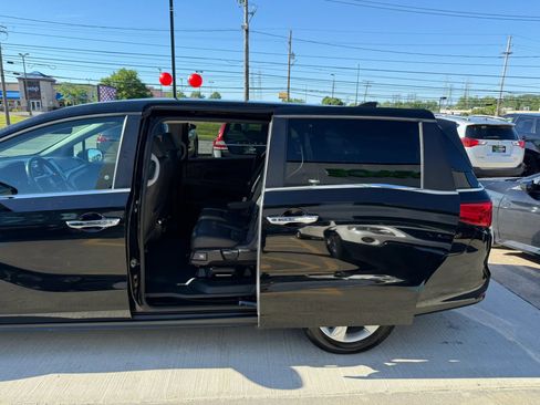 Used 2018 Honda Odyssey EX-L image 21