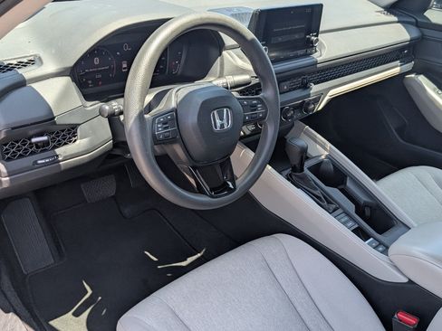 Used 2023 Honda Accord EX image 13