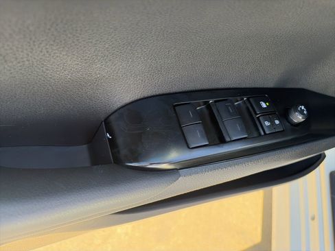 Used 2025 Toyota Camry LE FWD image 13