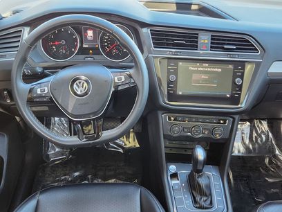 Used 2021 Volkswagen Tiguan SE