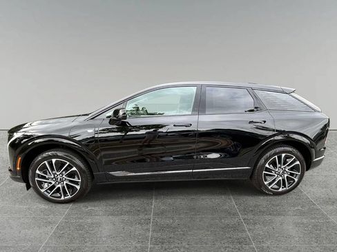 New 2027 Cadillac Optiq Sport AWD/4WD image 2