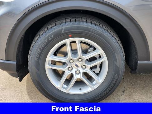 New 2026 Ford Explorer Active w/ Active Comfort Package RWD image 10