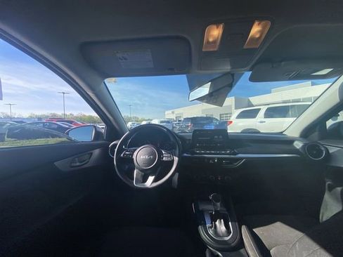 Used 2023 Kia Forte LXS image 5