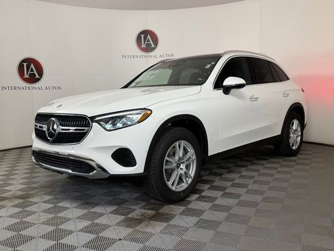 New 2026 Mercedes-Benz GLC 300 4MATIC image 3