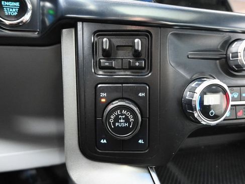 Used 2021 Ford F150 Limited AWD/4WD image 30
