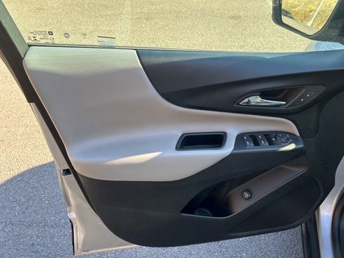 Certified 2022 Chevrolet Equinox LT image 16
