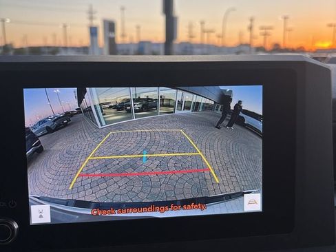 Used 2024 Toyota Tacoma SR5 image 18