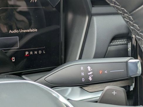 New 2026 GMC Terrain Denali w/ LPO, Black Badging Package AWD/4WD image 27