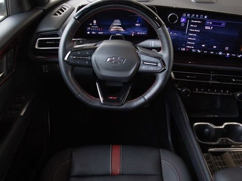 Used 2024 Chevrolet Traverse RS w/ LPO, Floor Liner Package image 28