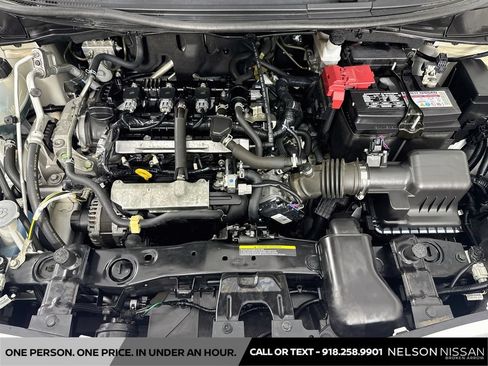 Used 2020 Nissan Versa S FWD image 27