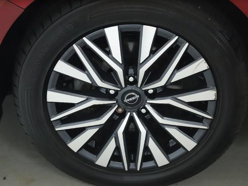 Used 2023 Nissan Altima 2.5 SV AWD/4WD image 35