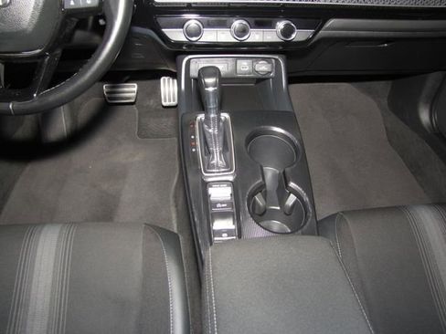 Certified 2024 Honda Civic Sport image 15
