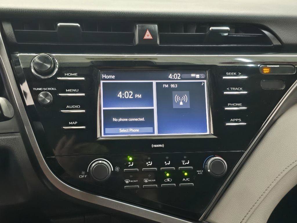 Used 2020 Toyota Camry LE FWD image 24