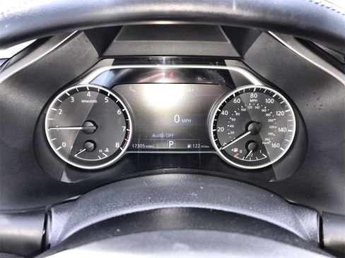 Used 2024 Nissan Murano SV w/ SV Midnight Edition Package image 15