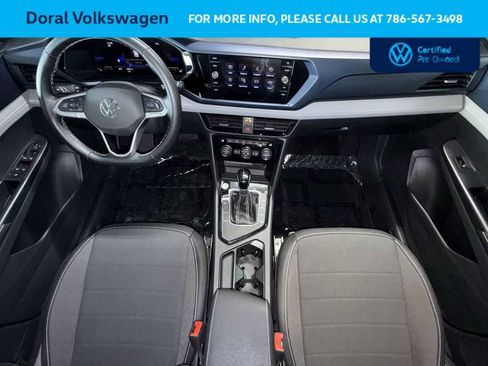 Certified 2024 Volkswagen Taos SE FWD image 24