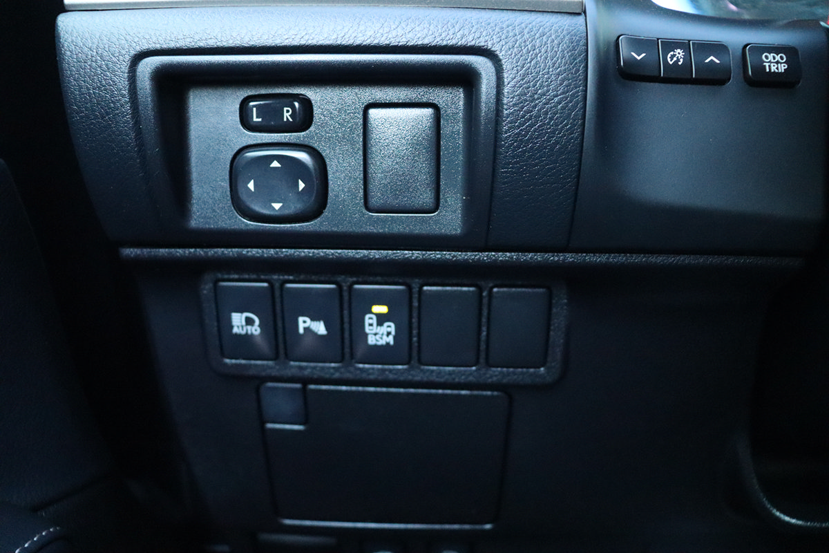 Used 2017 Lexus ES 350 w/ Navigation System Package FWD image 28