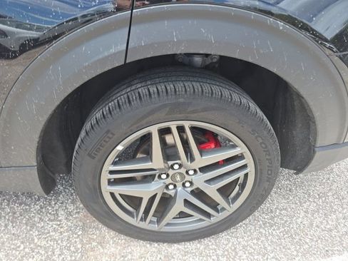 Certified 2025 Ford Explorer ST-Line w/ ST-Line Street Pack AWD/4WD image 8