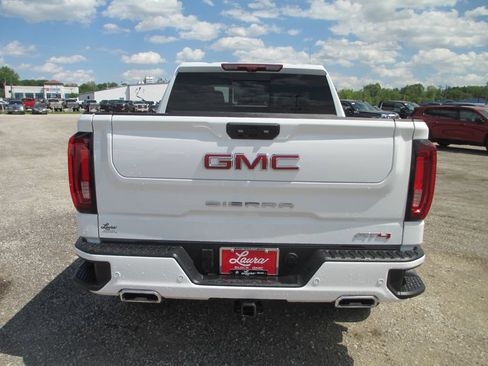 New 2026 GMC Sierra 1500 AT4 w/ AT4 Premium Package AWD/4WD image 7
