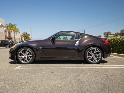Used 2015 Nissan 370Z Coupe RWD image 8