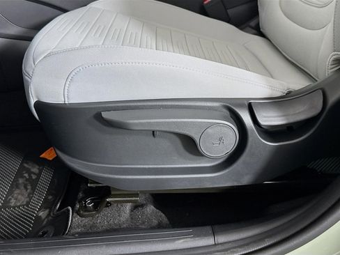 New 2026 Hyundai Santa Cruz SE FWD image 19