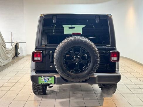 Used 2021 Jeep Wrangler Unlimited Sport image 9